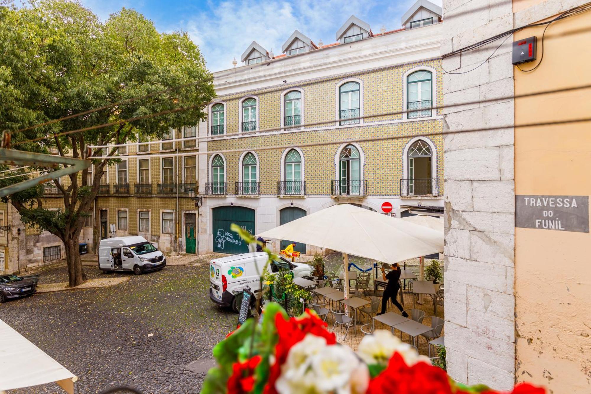 Sublime Apt Medieval Alfama Лиссабон Экстерьер фото